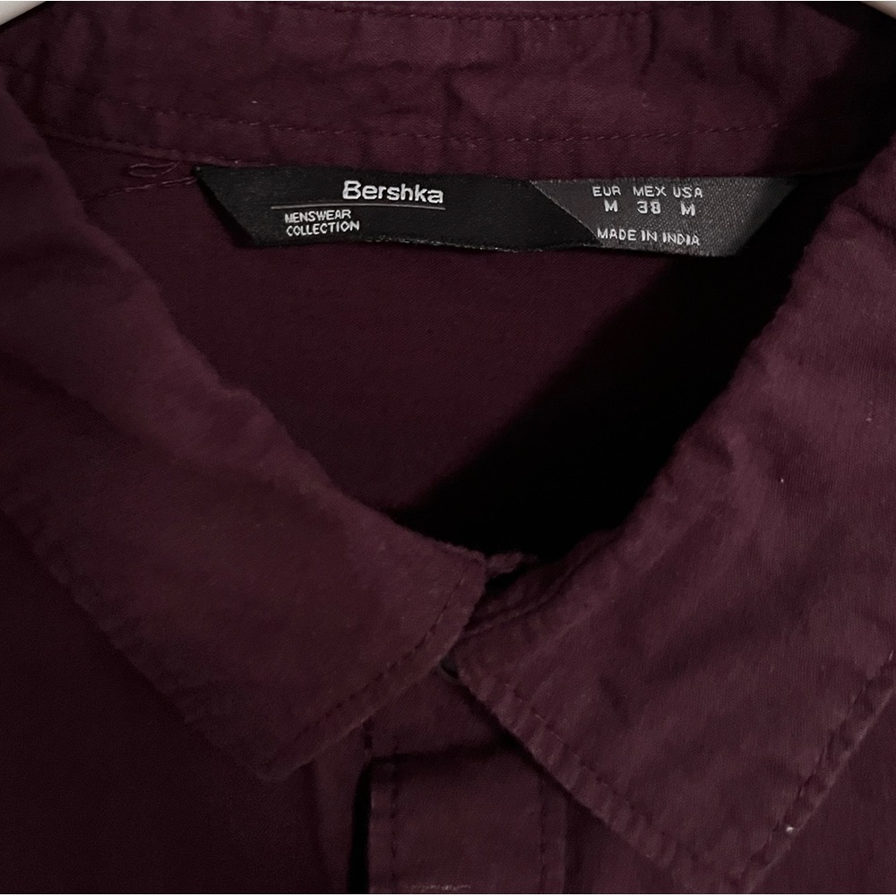 Bershka medium button down - Picture 2 of 3